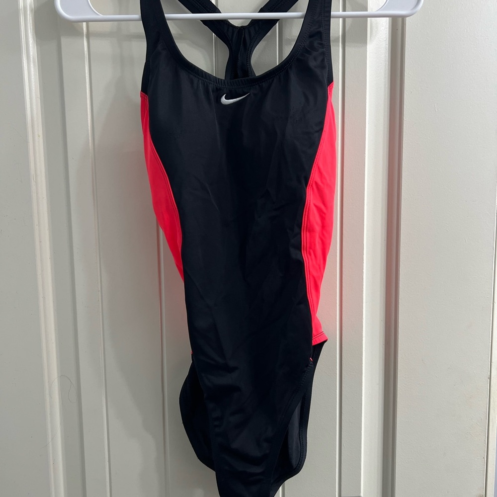Nike Women's One Piece Swimsuit Black and Pink